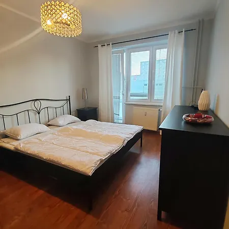 2-izbovy V Centre Mesta - 2-bedroom With 2 Balcony In The Centre Of The مالاتسكي