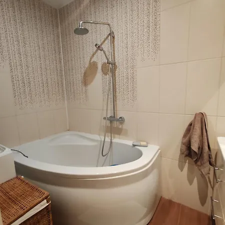 2-izbovy V Centre Mesta - 2-bedroom With 2 Balcony In The Centre Of The