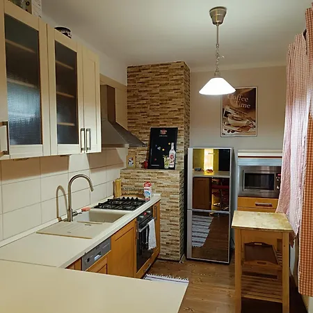 شقة 2-izbovy V Centre Mesta - 2-bedroom With 2 Balcony In The Centre Of The *